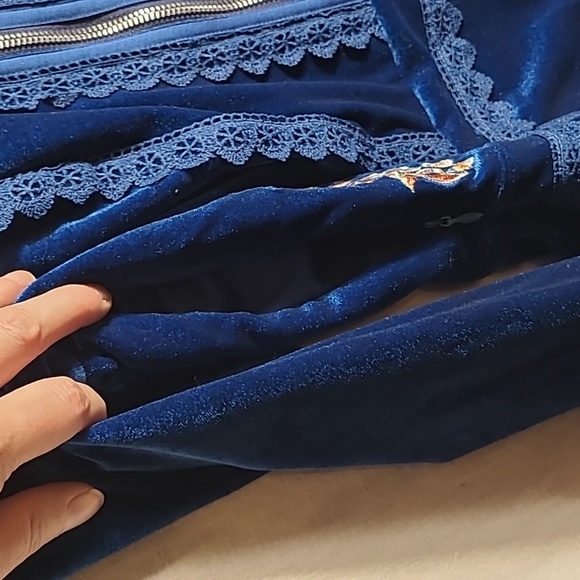 FuTario Boho Blue Velvet Zipper Front Embroidered Lace Trimmed Mini Dress Large - Picture 8 of 9
